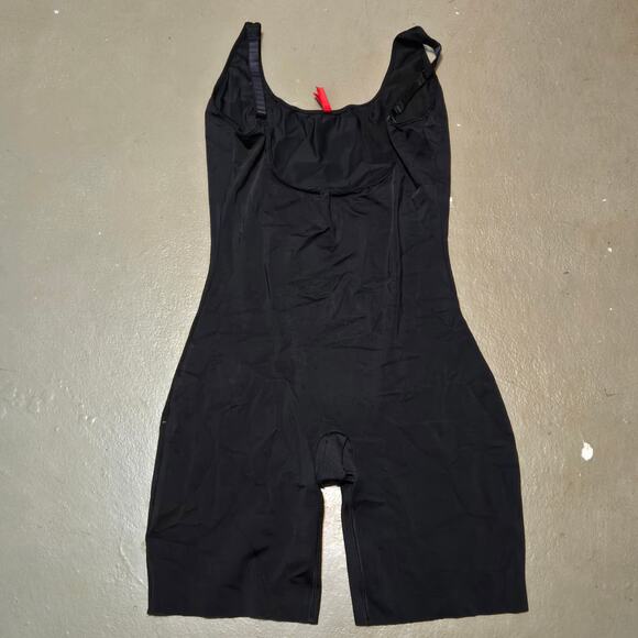 Spanx Slimplicity Essentials 991‎ Open Bust Mid Thigh Bodysuit in Black Size XL - Picture 1 of 6